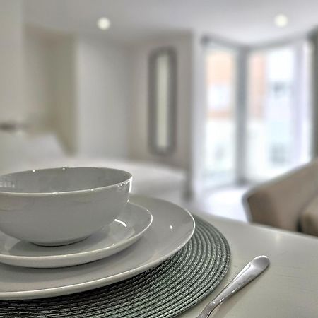 City Waterside, Old Street, Angel, Entire Private Apartment Londra Exterior foto