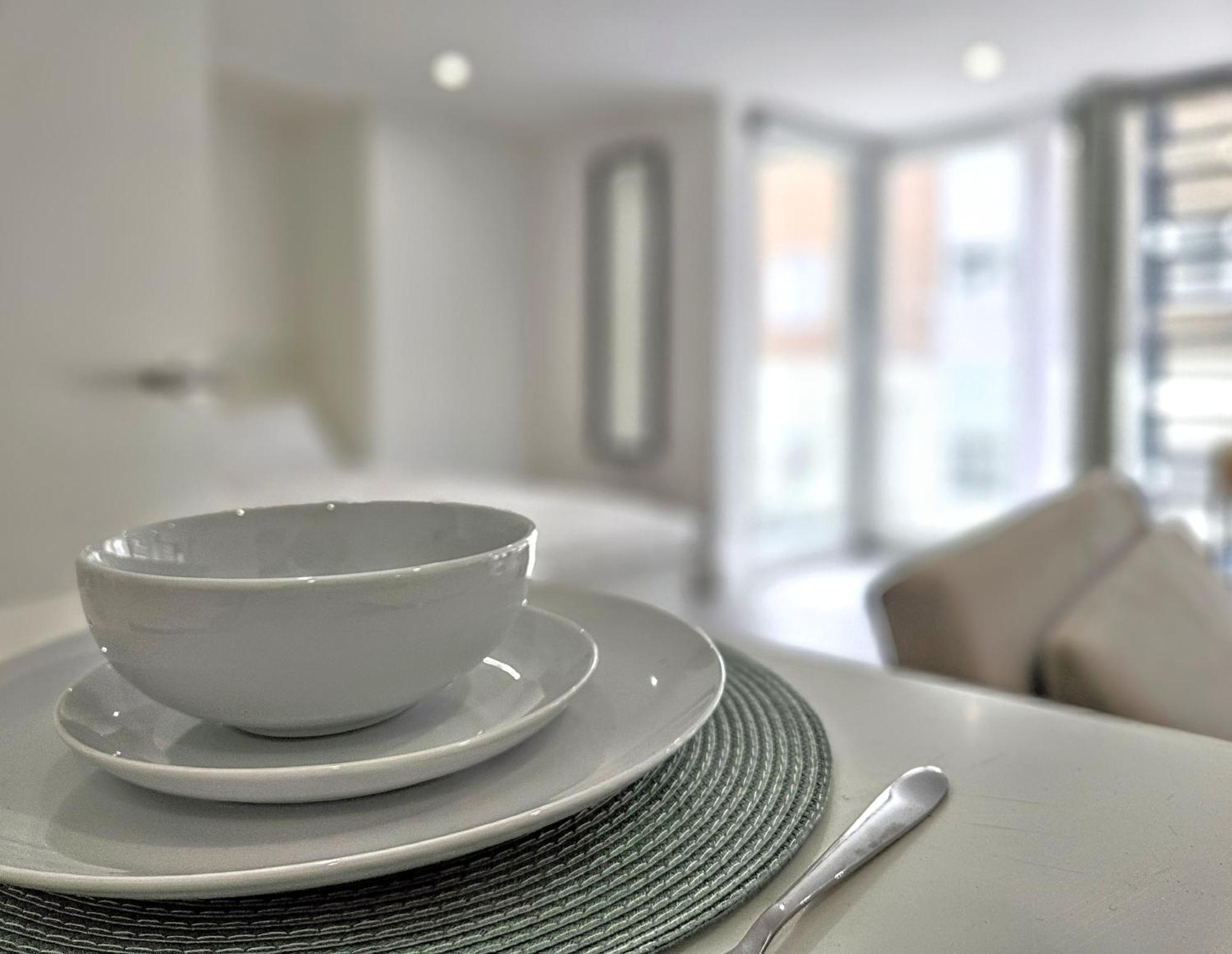 City Waterside, Old Street, Angel, Entire Private Apartment Londra Exterior foto