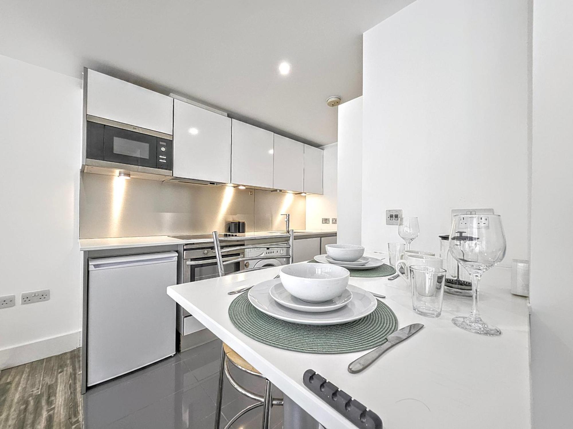City Waterside, Old Street, Angel, Entire Private Apartment Londra Exterior foto