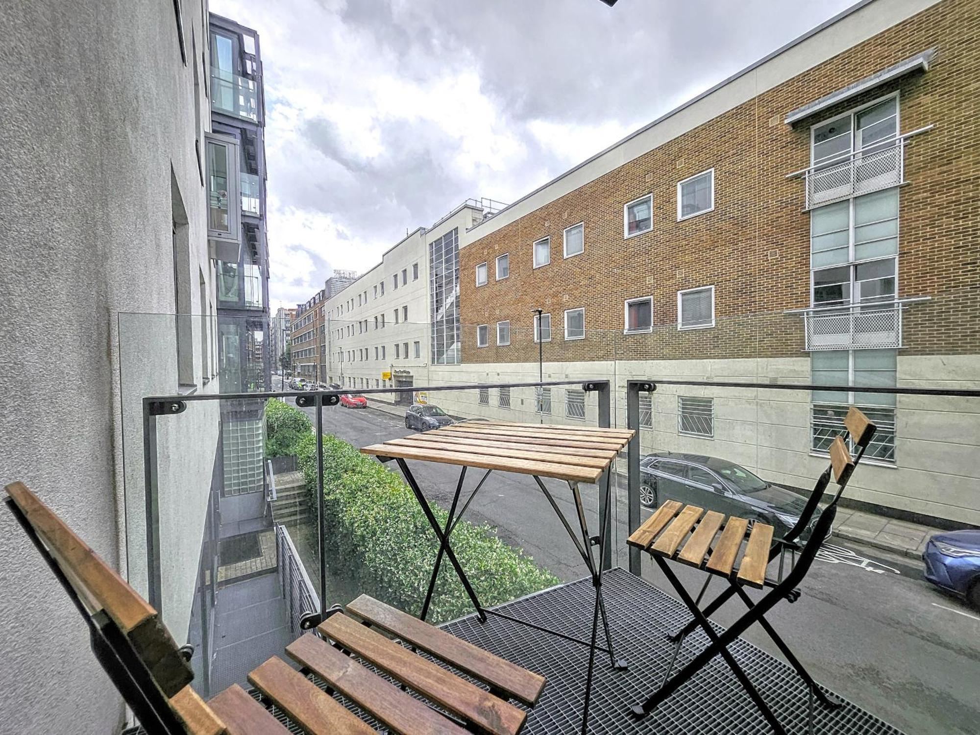 City Waterside, Old Street, Angel, Entire Private Apartment Londra Exterior foto